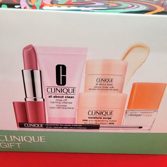 Clinique Makeup Skincare NEW & BOXED CLINIQUE Gift Set - Picture 8 of 9